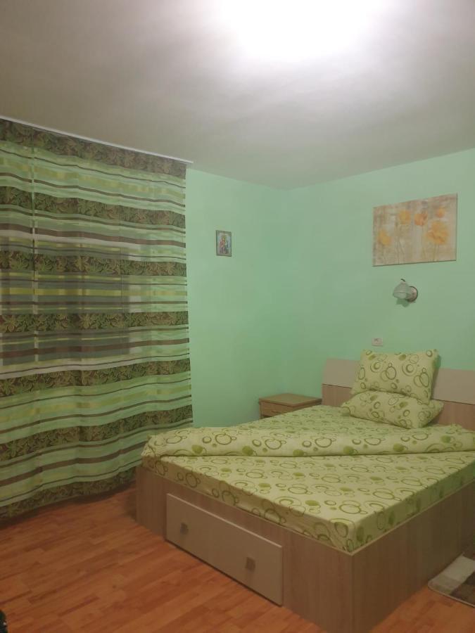 Casa Dina Hotel Байле Херкулане Екстериор снимка