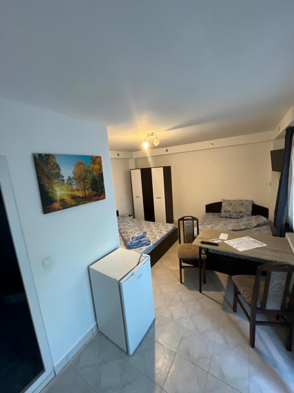 Casa Dina Hotel Байле Херкулане Екстериор снимка
